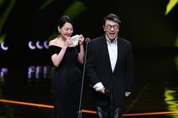 ▲小S蔡康永金鐘獎。（圖／三立提供）