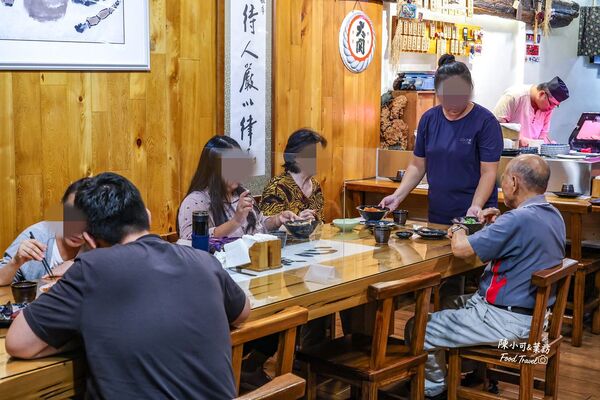 ▲▼宜蘭日式料理「豪壽司」！日本秋刀魚季節限定＋海鮮丼飯推薦。（圖／部落客陳小可提供）