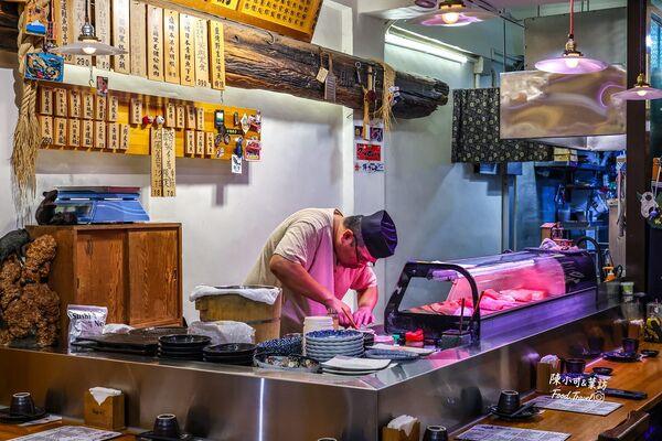 ▲▼宜蘭日式料理「豪壽司」！日本秋刀魚季節限定＋海鮮丼飯推薦。（圖／部落客陳小可提供）