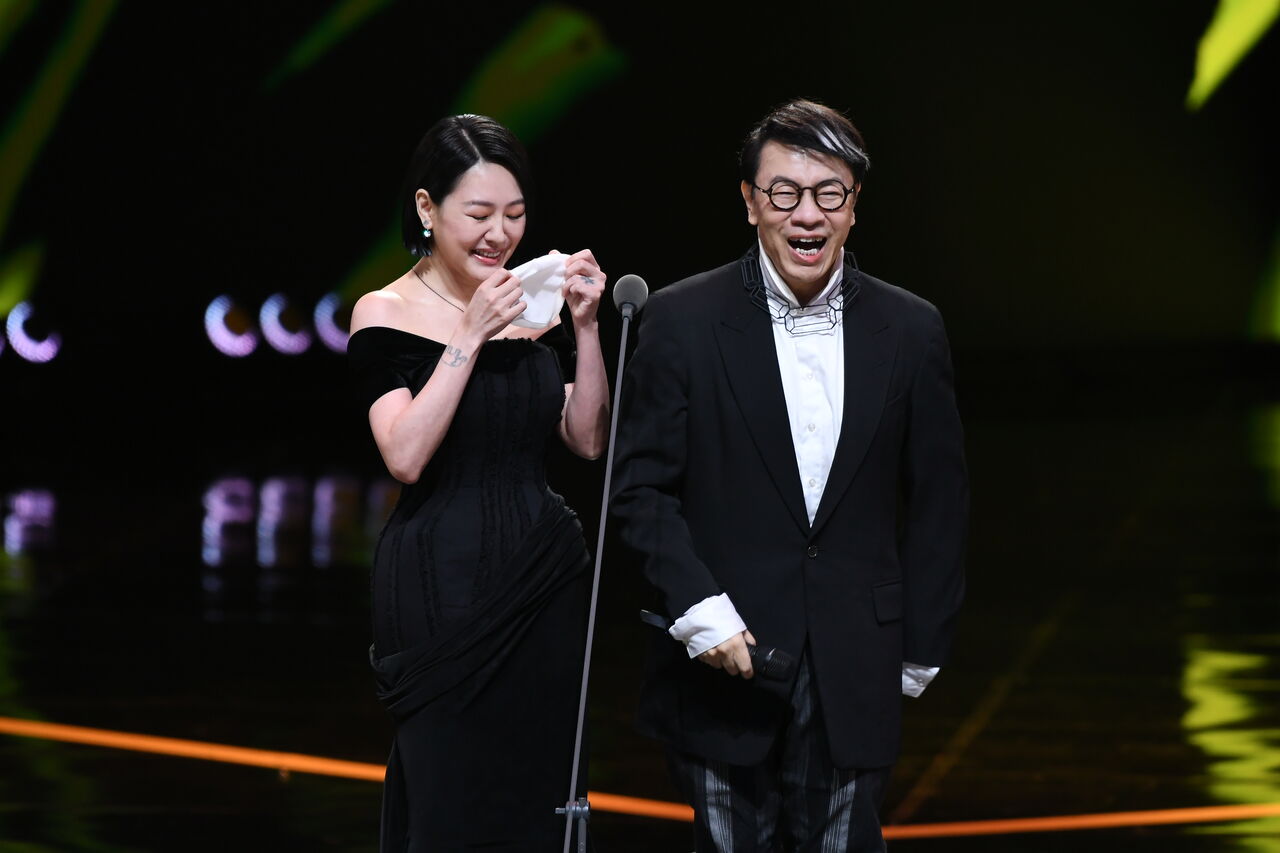 ▲小S蔡康永金鐘獎。（圖／三立提供）