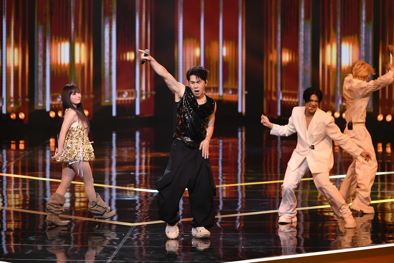 ▲▼  羅時豐金鐘60表演 。（圖／三立提供）