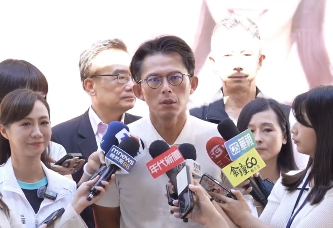 [討論] 黃國昌承認鏡週刊爆料為真實