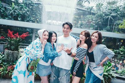 花花飛新加坡出包！護照少寫英文「 入境全等她」旅伴苗可麗也耍雷