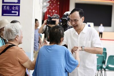 即將交棒！朱立倫返桃園投票　期新任黨主席帶領國民黨更強更好