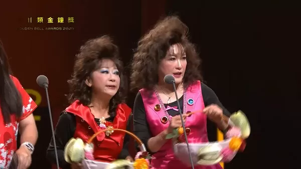 ▲▼檳榔姐妹花。（圖／翻攝自YouTube）