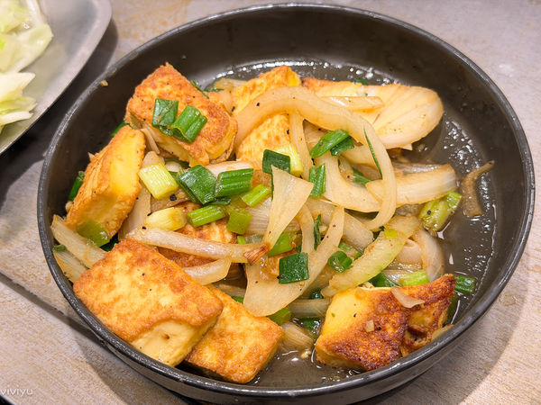 ▲▼桃園平價美食「浪人鐵板燒」營業到凌晨2點！無限暢飲、青菜免費續。（圖／部落客VIVIYU提供）