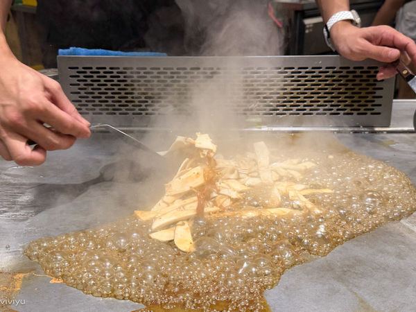 ▲▼桃園平價美食「浪人鐵板燒」營業到凌晨2點！無限暢飲、青菜免費續。（圖／部落客VIVIYU提供）