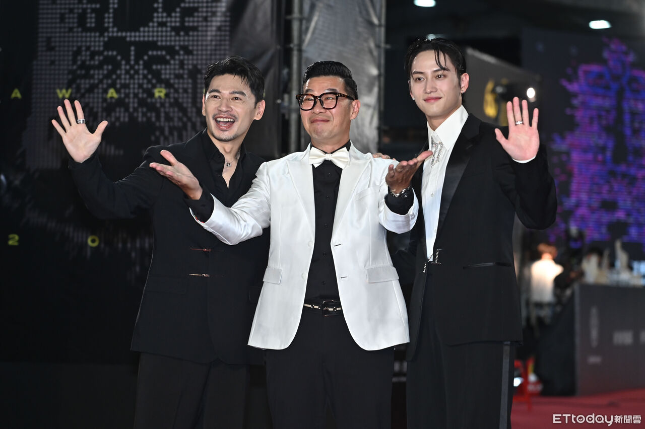 ▲第60屆戲劇類金鐘獎星光大道，《X!又是星期一》范少勳、馬力歐、林暐恆導演。（圖／記者李毓康攝）