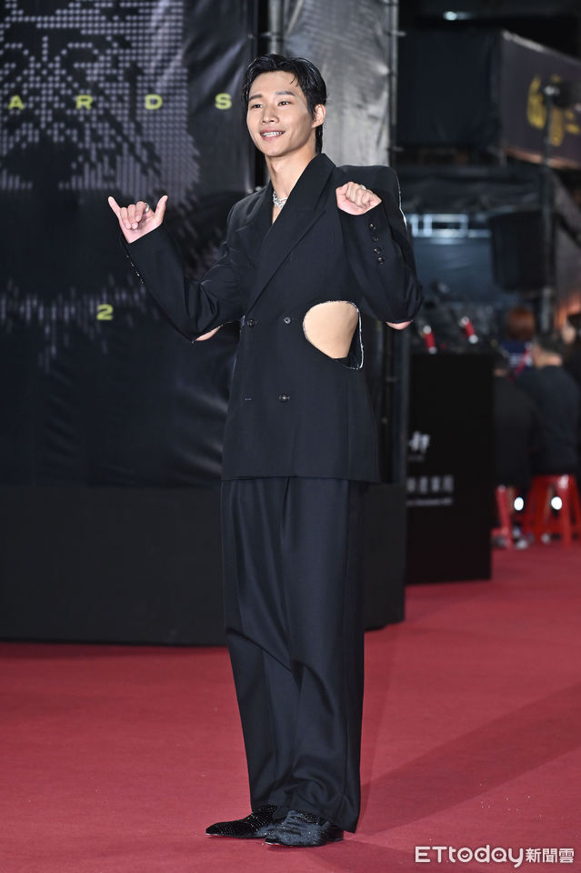 ▲第60屆戲劇類金鐘獎星光大道，人生清理員》黃冠智。（圖／記者林敬旻攝）