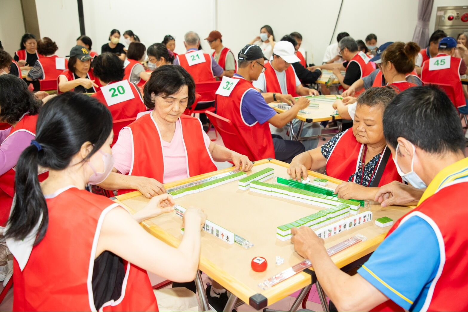 ▲▼東森樂齡四健會益智競賽,東森廣場,東森購物。（圖／東森購物提供）