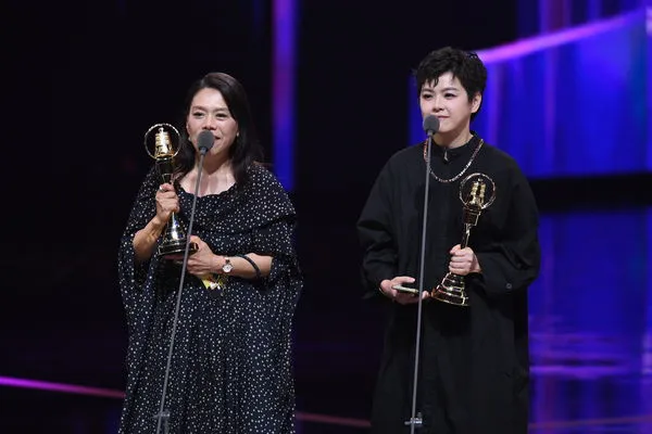 ▲▼戲劇類節目造型設計獎 姚君、王嘉瑩／星空下的黑潮島嶼。（圖／三立提供）