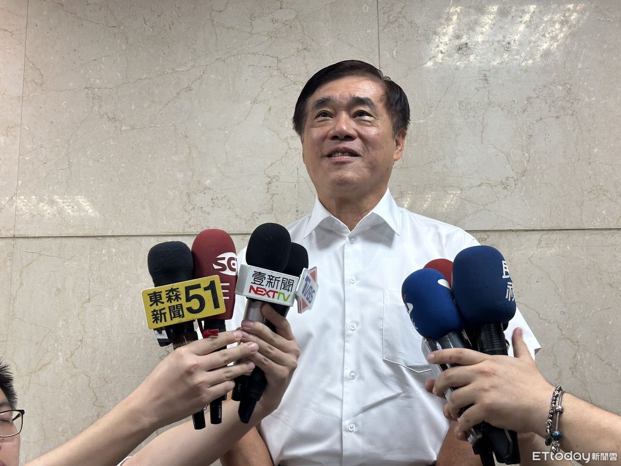 致電祝賀鄭麗文當選黨主席　郝龍斌盼黨內放下選舉紛擾共同前行