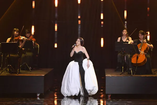 ▲江淑娜睽違10年復出舞台獻給金鐘獎。（圖／三立提供）