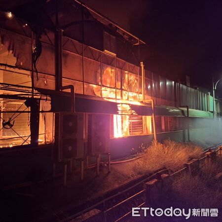 ▲▼臺南市後壁區火警。（圖／記者林東良翻攝）