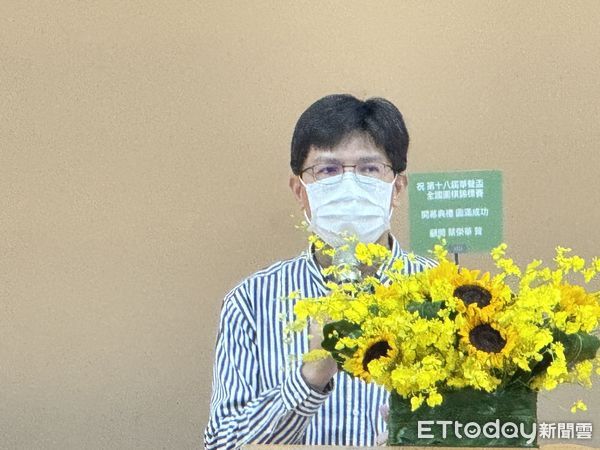 ▲第18屆華聲盃全國圍棋錦標賽，在台南市北區公園國小競技，吸引約930位參賽者對弈，比賽中各組選手們用心對奕，爭取佳績。（圖／記者林東良攝，下同）