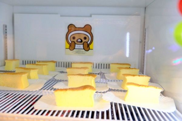 ▲▼台南東區火鍋吃到飽「尬麻火鍋聚場」！499元起和牛吃到飽，復古電玩機、娃娃機免費玩，氣氛最歡樂的夜店風火鍋店！（圖／部落客愛比妞提供）