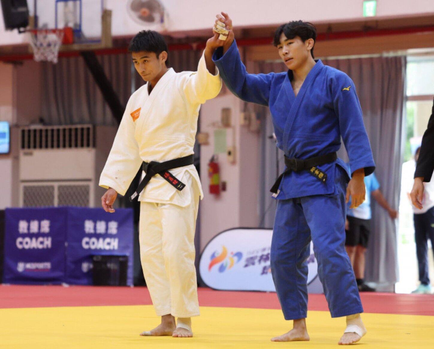 ▲▼楊勇緯驚險擊敗學生兼陪練員邱韋傑奪金，完成全運會4連霸。（圖／114年全運會提供）