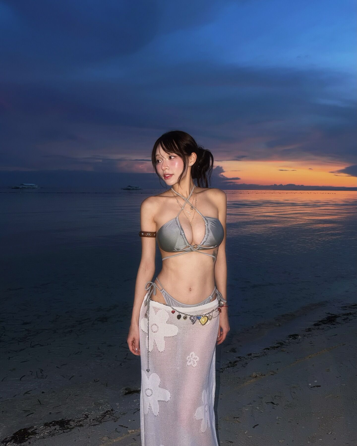 ▲▼林襄薄荷島激辣比基尼。（圖／翻攝自IG）