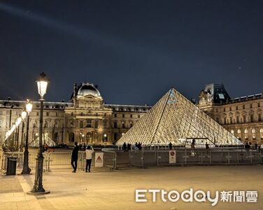 快訊／羅浮宮爆劫案！竊賊7分鐘偷走拿破崙9件珠寶　后冠失手摔壞