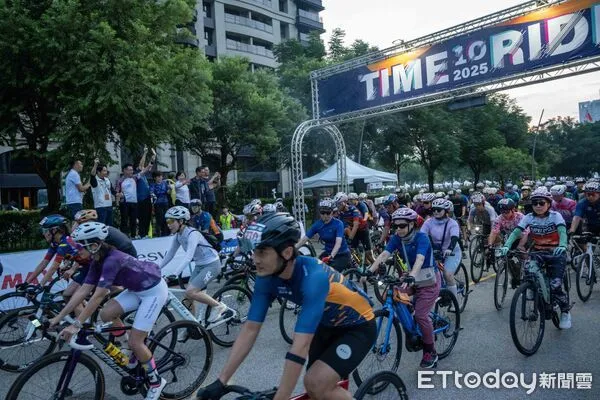 ▲▼台中時代騎輪節今年已邁入第10年，逾5萬人見證單車界「騎」跡。（圖／台中市政府提供，下同）