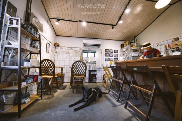 ▲▼「懶人院咖啡Lazy Please Café」台東長濱的午後時光，藏在樹蔭下的老屋咖啡香。（圖／部落客黑皮提供）