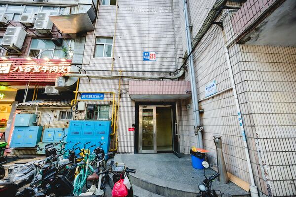 ▲▼深圳咖啡廳「黑黎」，一秒穿越南法的深圳秘密角落的神秘咖啡廳。（圖／部落客黑皮提供）