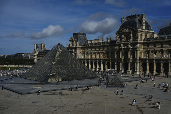 ▲▼  法國巴黎羅浮宮（Louvre Museum） 。（圖／達志影像／美聯社）