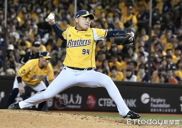 ▲▼ 2025中職台灣大賽G2，吳俊偉 。（圖／記者李毓康攝）