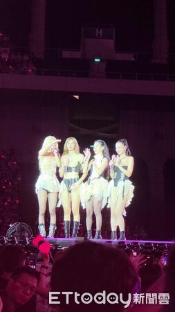 ▲BLACKPINK高雄演唱會第二天。（圖／讀者提供）