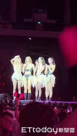 ▲BLACKPINK高雄演唱會第二天。（圖／讀者提供）