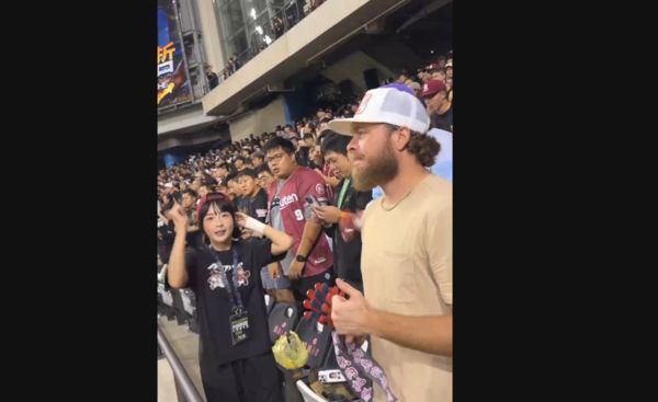 ▲波賽樂體驗應援。（圖／樂天桃猿提供）