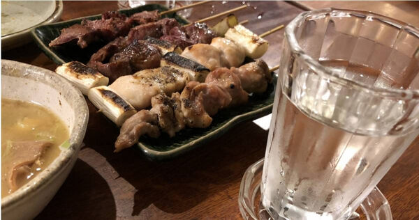 日居酒屋被台人狂留五星評論「做一事」　一票人笑翻：真的很有才