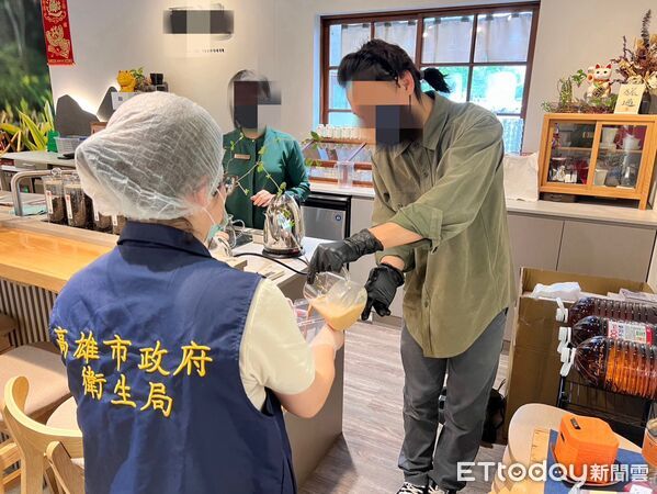 ▲▼衛生局針對冰飲品進行衛生稽查。（圖為合格店家／記者許宥孺翻攝）