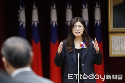 鄭麗文拜會藍黨團　喊拚2028「當最大黨」、2026「從台灣尾開始贏」