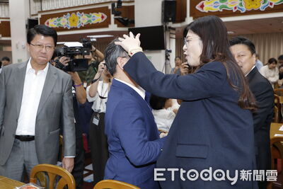 台灣民意民調/黨主席廝殺太慘烈 國民黨支持度下滑3.3個百分點