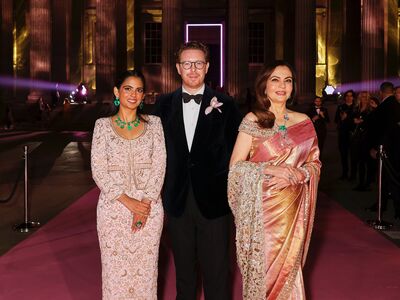 亞洲首富千金上億珠寶全是媽媽牌　倫敦開趴貴氣壓陣