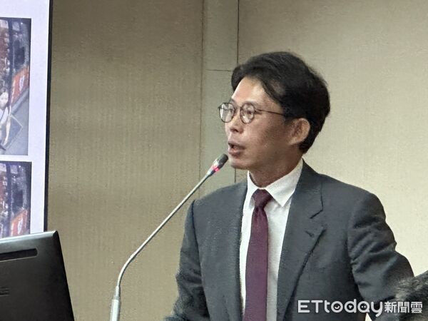 ▲▼民眾黨主席黃國昌質詢。（圖／記者詹詠淇攝）