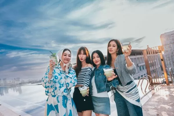 ▲▼《驚奇旅明星》首播開紅盤，曾莞婷媽媽也羨慕。（圖／記者孟育民攝）