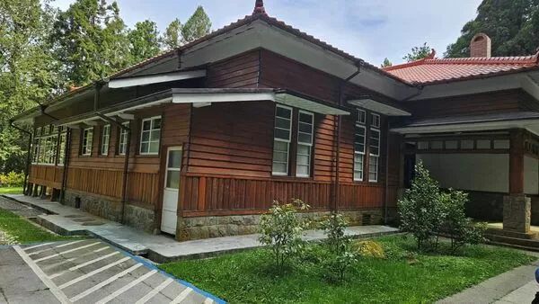 ▲▼   百年阿里山建築的神秘面紗—《阿里山貴賓館：松蘿裡的明珠》新書發表   。（圖／林業及保育署嘉義分署提供）