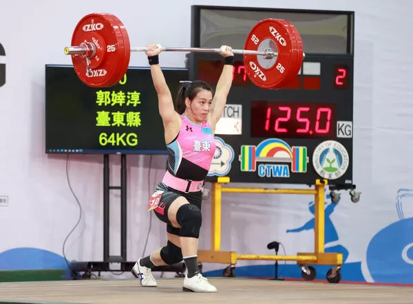 ▲「舉重女神」郭婞淳全運會摘金，賽後感動落淚。（圖／全運會提供）