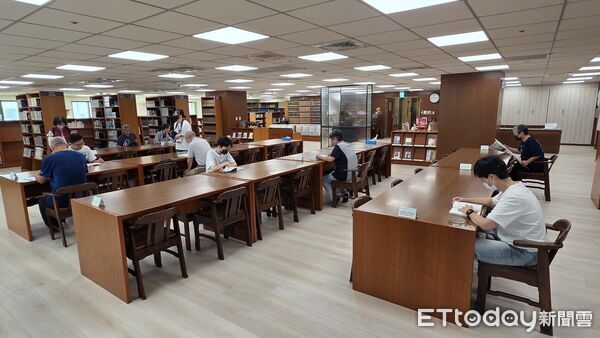 ▲普天精舍圖書館相隔10年重啟，提供優質閱覽環境。（圖／埔里鎮公所提供）