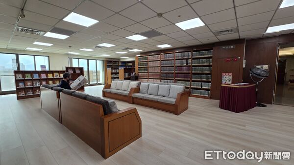 ▲普天精舍圖書館相隔10年重啟，提供優質閱覽環境。（圖／埔里鎮公所提供，下同）