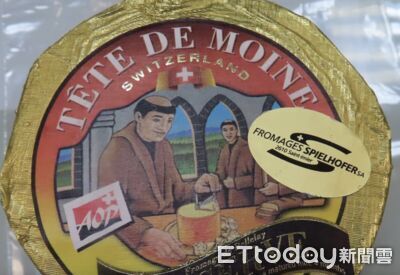 知名手搖店「麻古茶坊」出包 吸管檢出塑膠殘渣超標