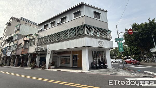 ▲▼   平凡五金行,福東國小          。（圖／記者張雅雲攝）