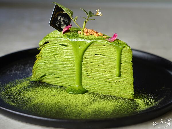 ▲▼蘭博烏石港驛站海景咖啡廳「啾咕咖啡烏石港店」！品嚐每日限定千層蛋糕，順道賞鯨去。（圖／部落客紫色微笑提供）