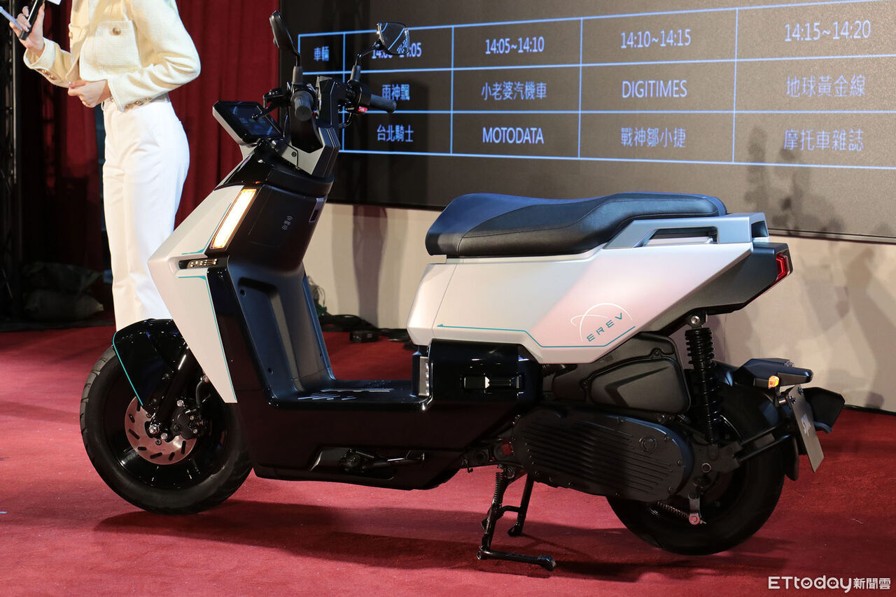 ▲快訊／三陽「PE3油電增程機車」來了！滿油滿電可跑325KM。（圖／記者張慶輝攝）