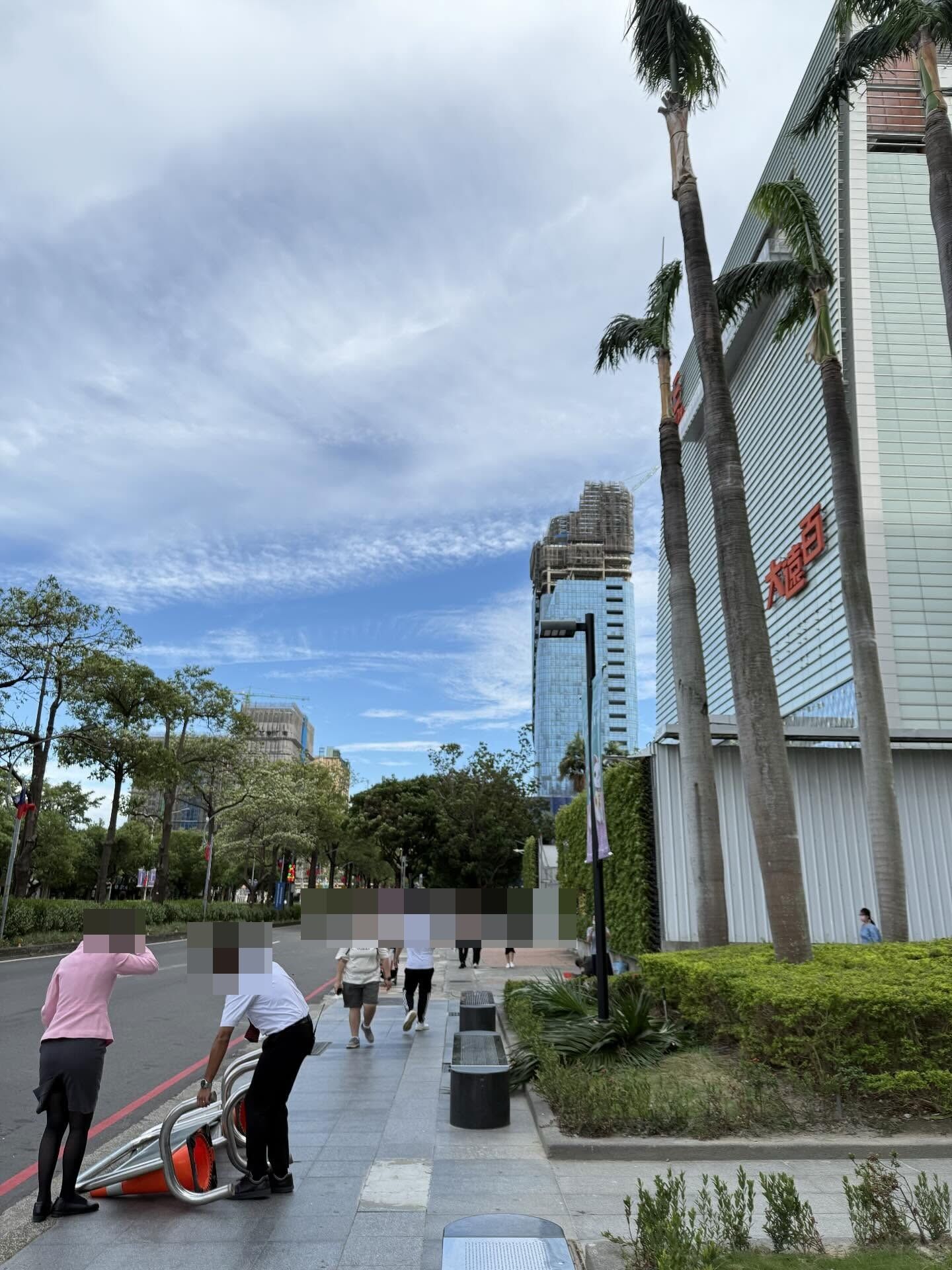 ▲▼ 新光三越 。（圖／threads／2009alegria授權）