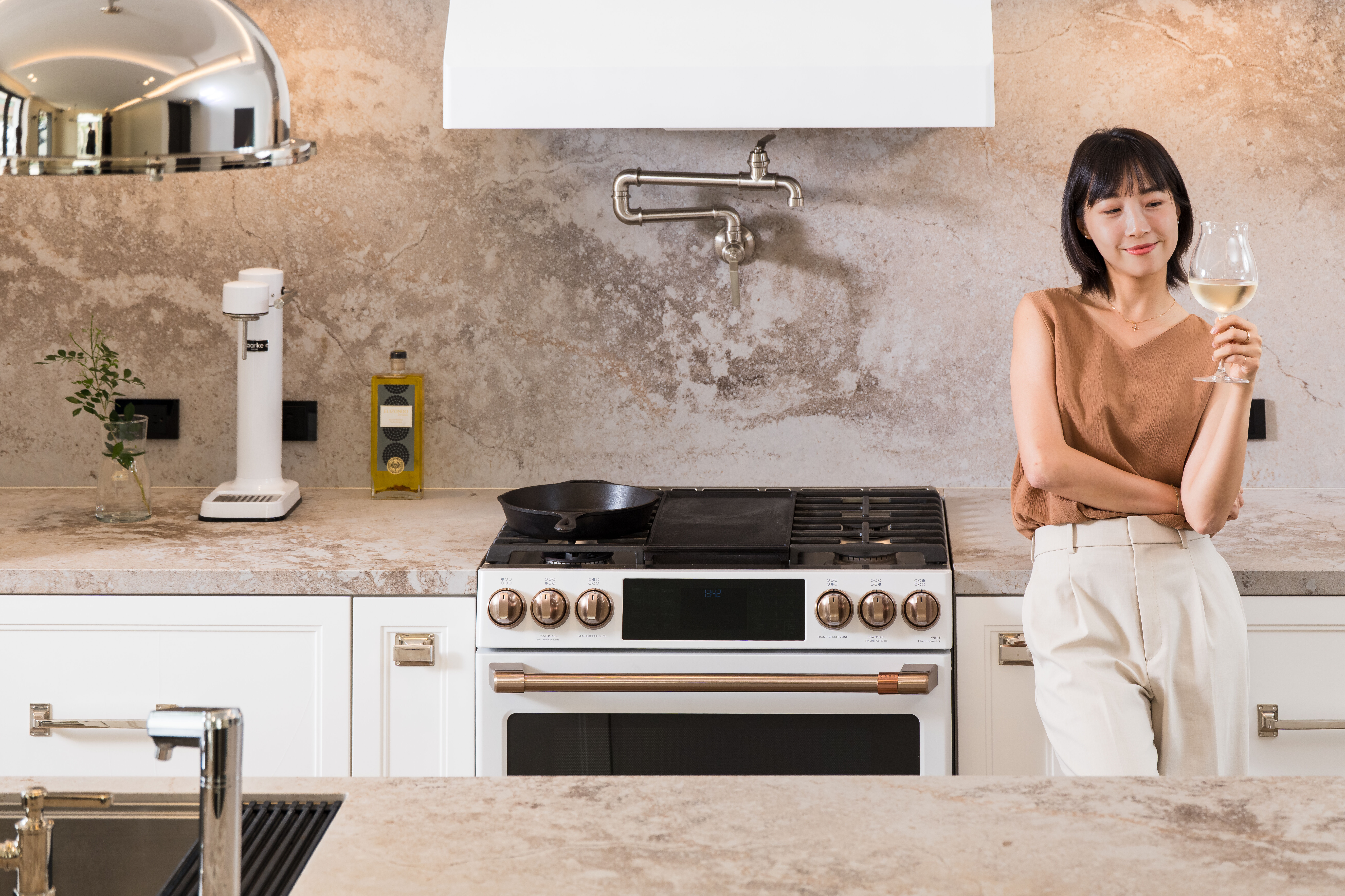 ▲Café 30 吋六口雙層美式爐連烤。（圖／品牌提供）