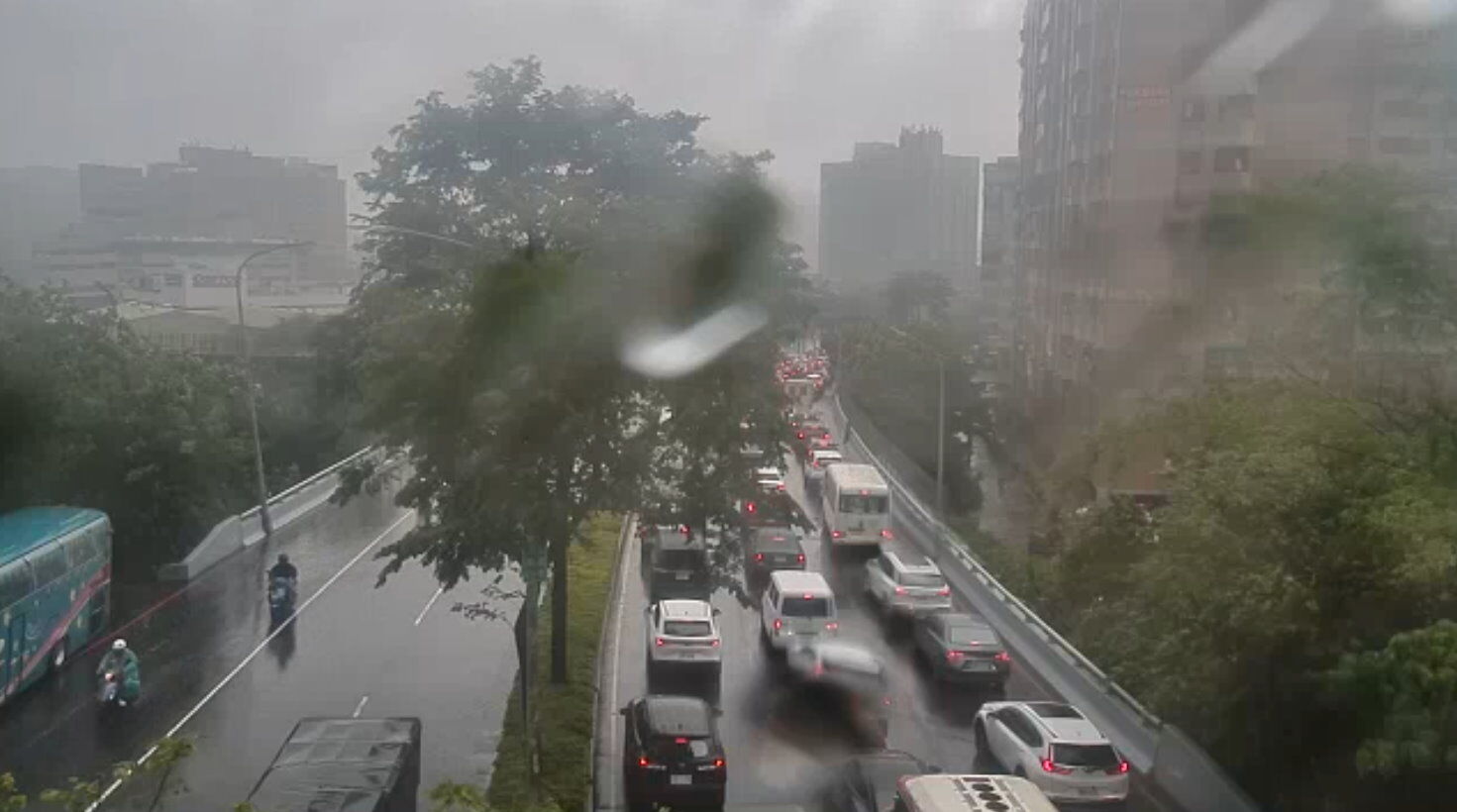 汐止塞車。（圖／翻攝新北市交通局）