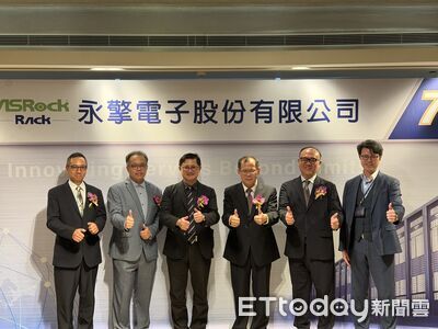 華擎小金雞永擎預計11月掛牌　和碩董座童子賢：像抱孫